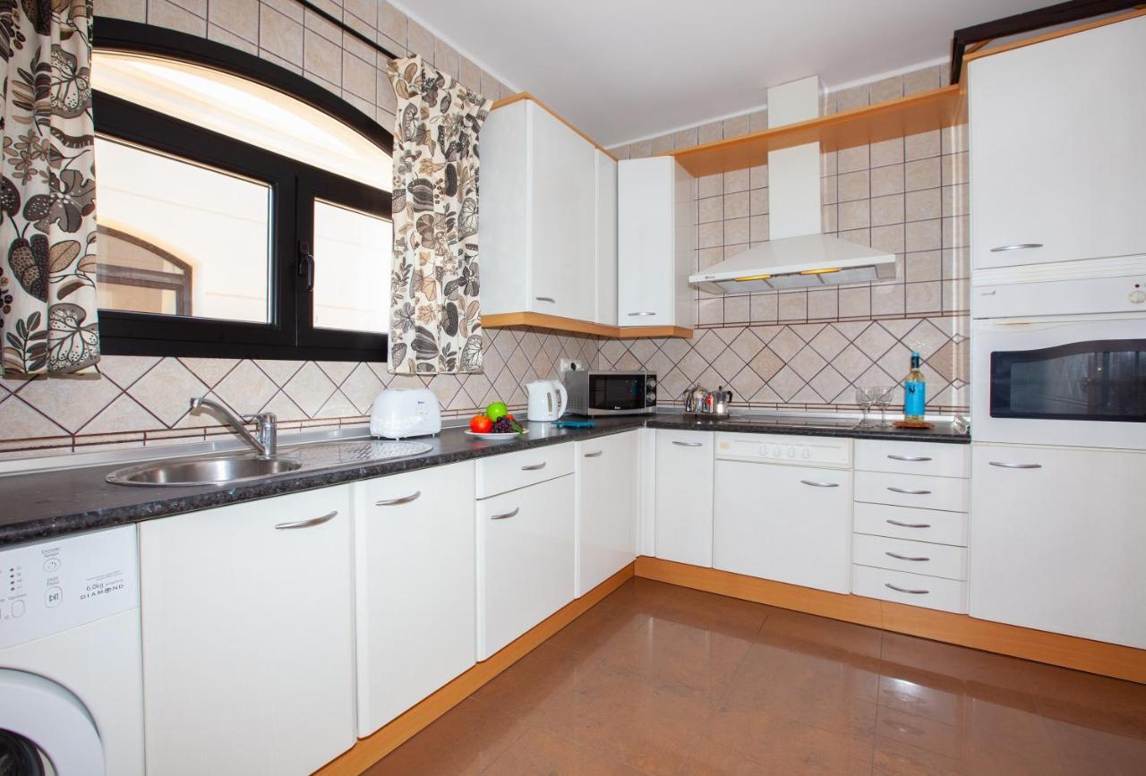 Riviera Park, Central 2 Bed Apartment Puerto del Carmen (Lanzarote) Exterior foto